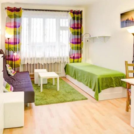 Nice Apartment By The Center Prag Exterior foto
